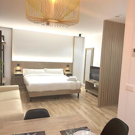 Arena 20 Suites Valence Extérieur photo
