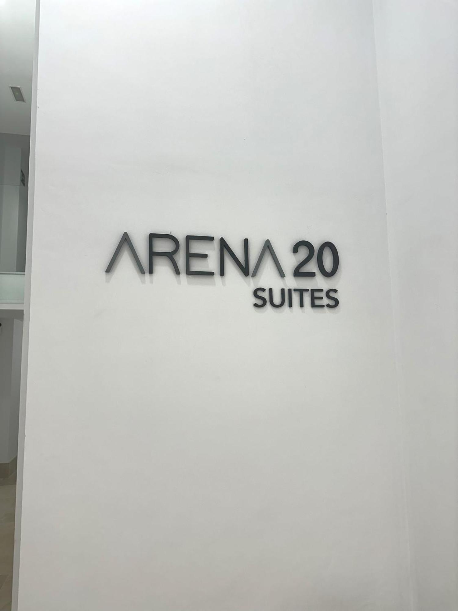 Arena 20 Suites Valence Extérieur photo