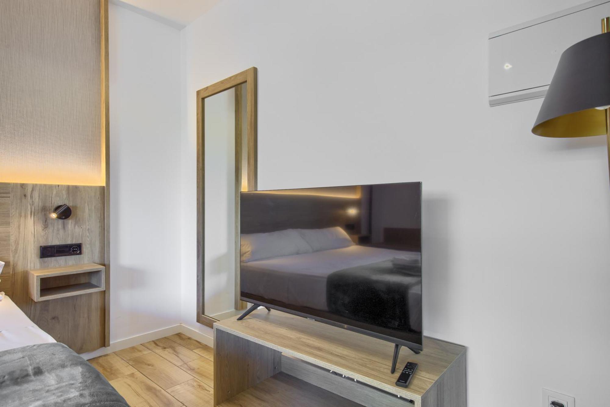 Arena 20 Suites Valence Extérieur photo